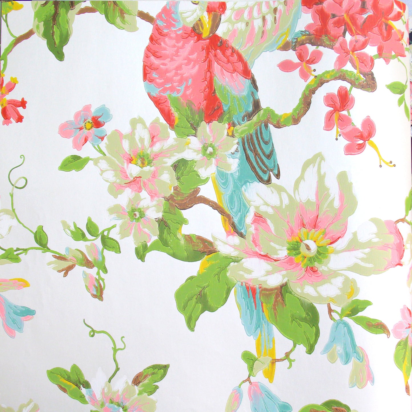 Lavender Dream Pinkish White Floral Design Wallpaper 322318