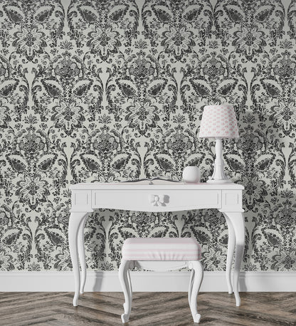American Classic Black and White Baroque Wallpaper 330800