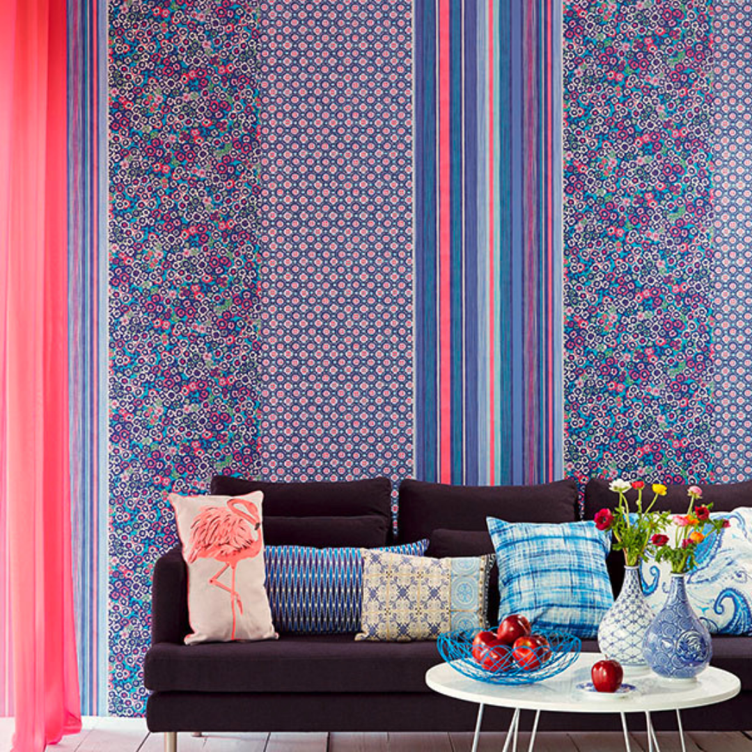 Raval Cherry Red & Blue Classic Dotted Circle Design Wallpaper 341552